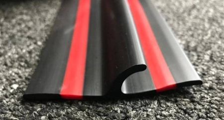 Привальный брус 70мм (Красно-Черный) купить по выгодной цене 165 руб. в магазине 