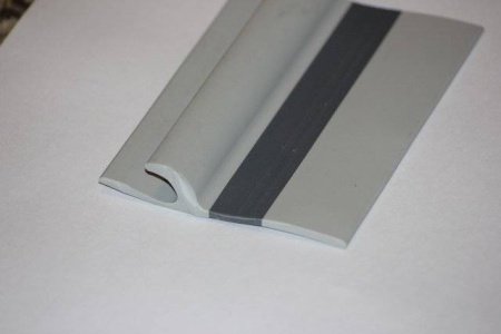 Привальный брус 80мм однополосный (Серо-Черный) купить по выгодной цене 195 руб. в магазине 