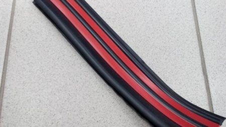 Привальный брус 70мм (Красно-Черный) купить по выгодной цене 120 руб. в магазине 